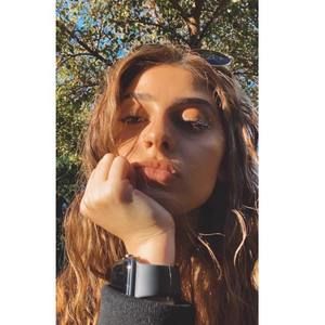 Meet your Posher, Victoria